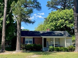 1505 Edgewood Dr, Elizabeth City, NC 27909