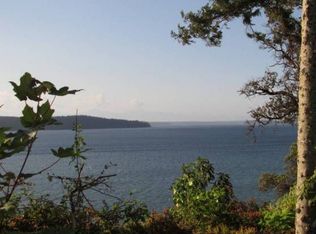 9535 Johnson Point Loop NE, Olympia, WA 98516