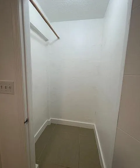 919 2nd St #1 — Photo 7