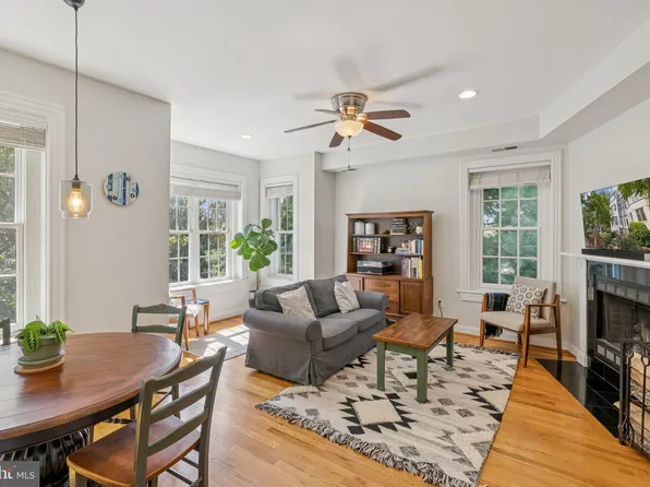 1633 Newton St NW APT 3, Washington, DC 20010