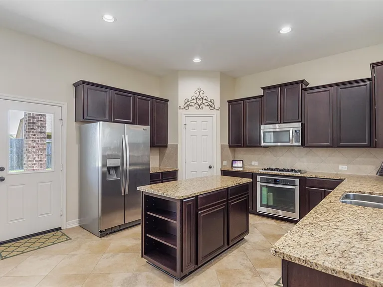 19826 Summit Crest Ct — Photo 14