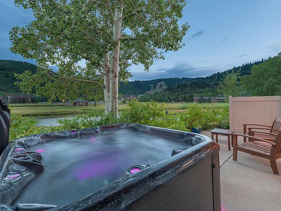 4th image of 1624 Deer Valley Dr