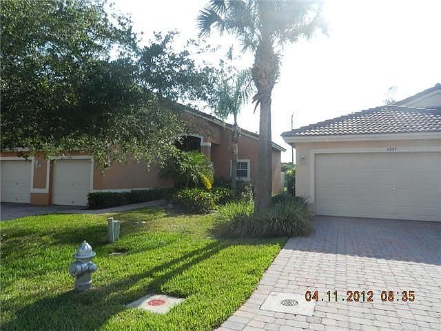 2nd image of 4287 Onega Cir