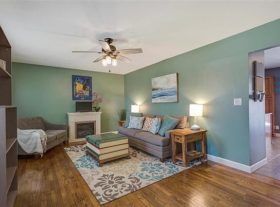 4th image of 1311 Virginia Dr