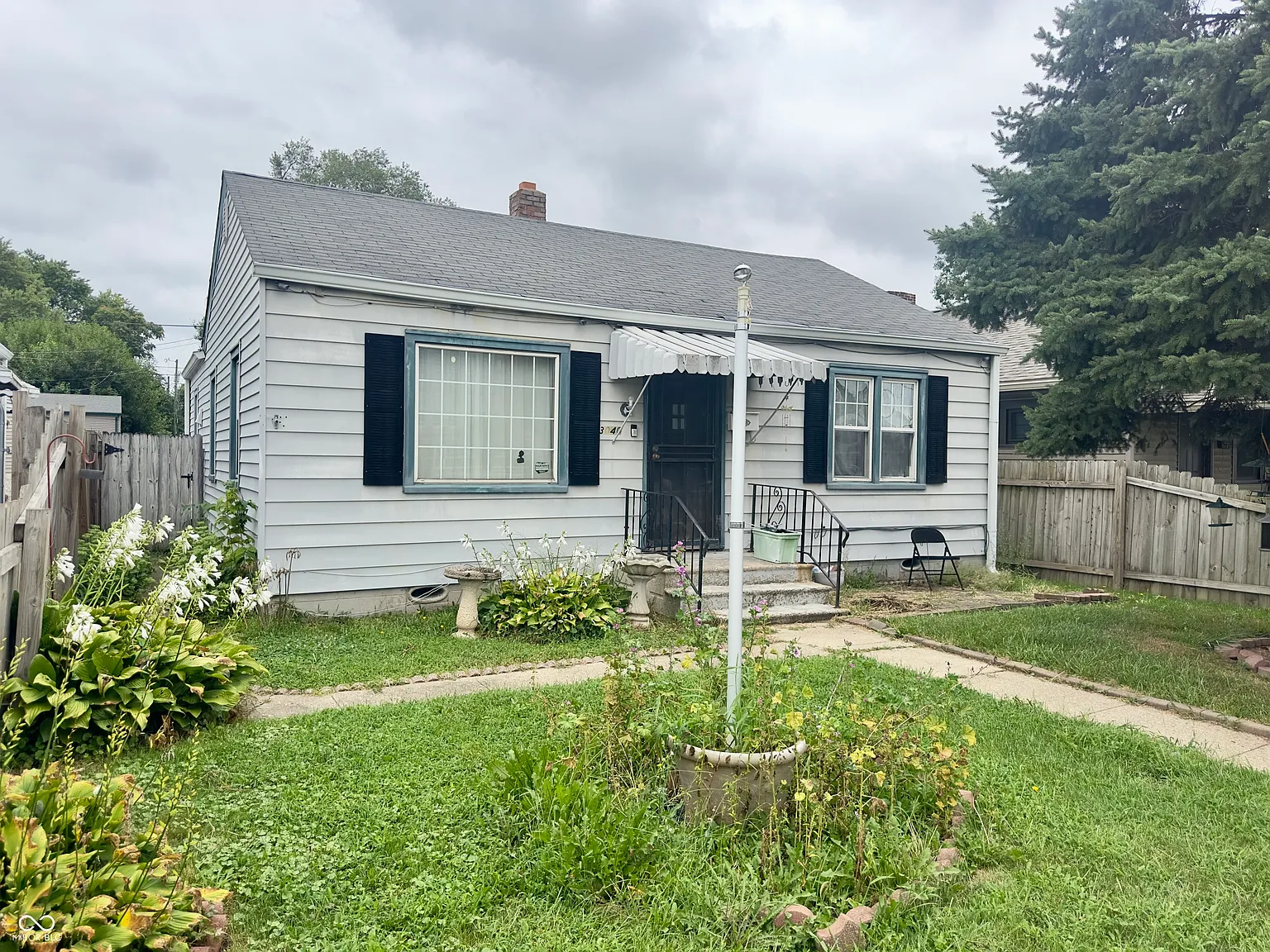 3040 English Ave photo 1