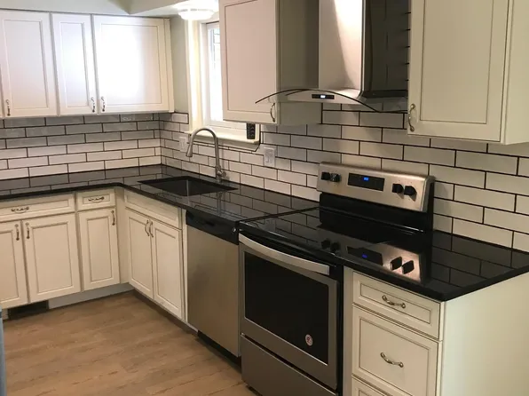 14665 Ronnie Ln, Livonia, MI 48154