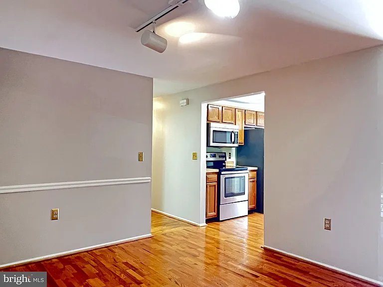 18140 Chalet Dr #204 — Photo 8