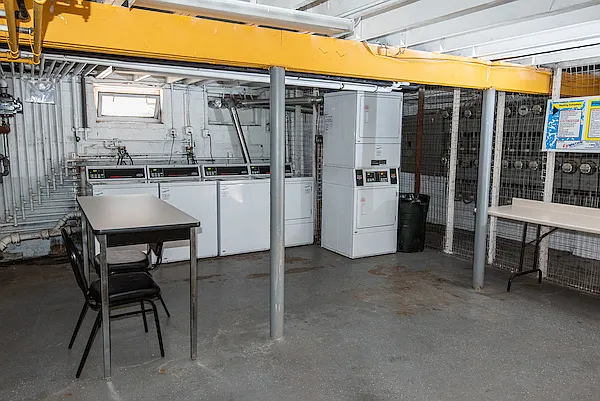 Lincoln Gardens Apartments — Photo 2