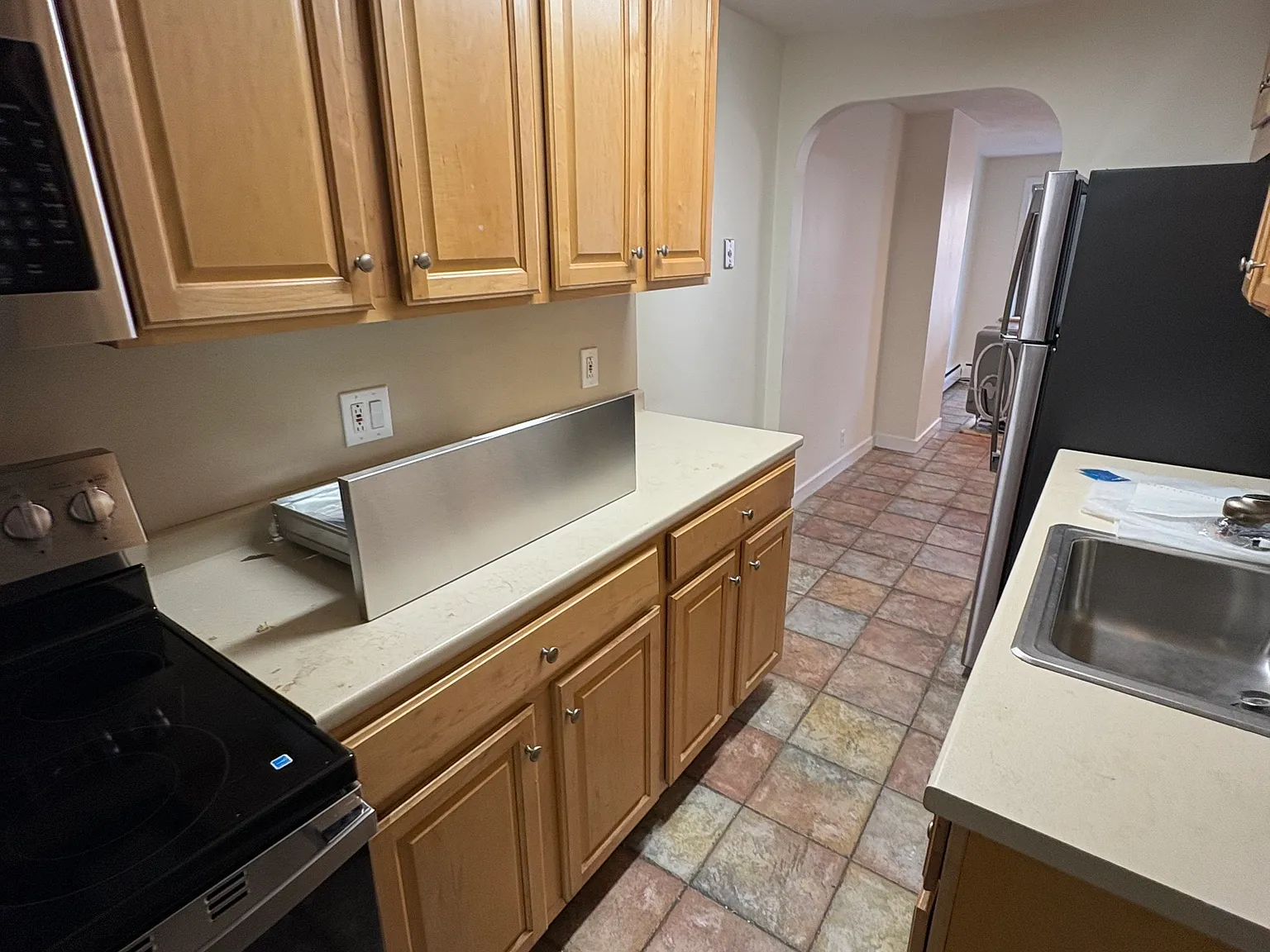 2 bed, 9999 sqft, $3,100 — Photo 4