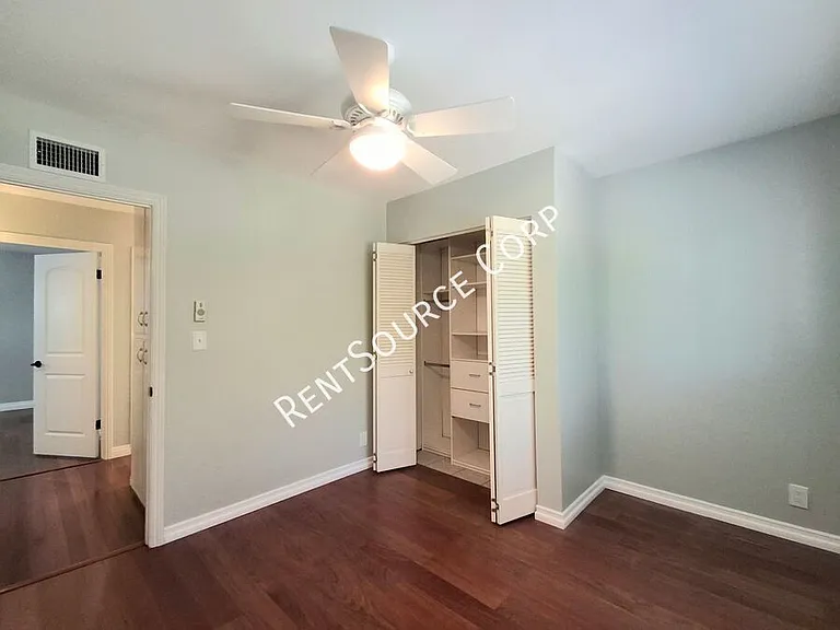 26421 Torrey Pines Dr — Photo 24