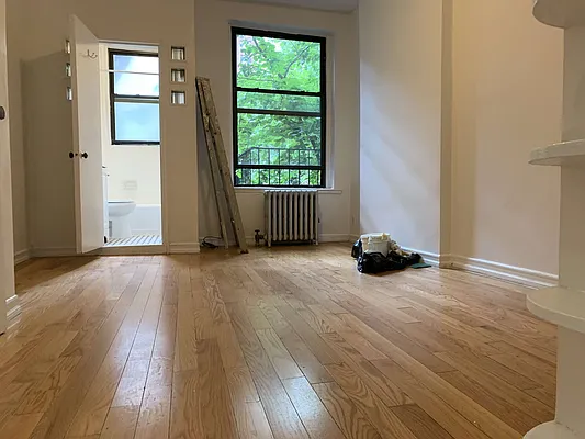 Rented by GPA Realty | media 17