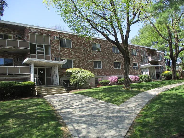 38 Jacqueline Rd #B — Photo 15