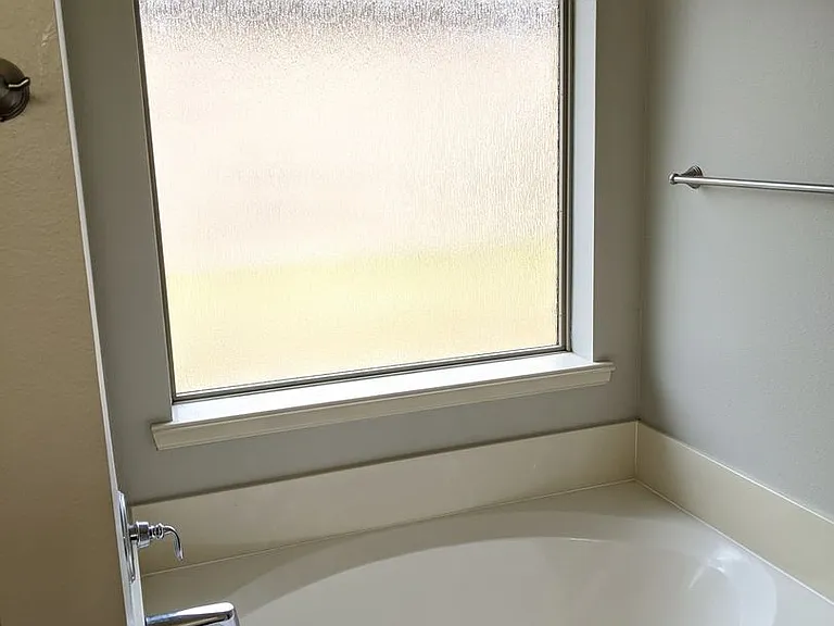 5805 Thompson Pl — Photo 27