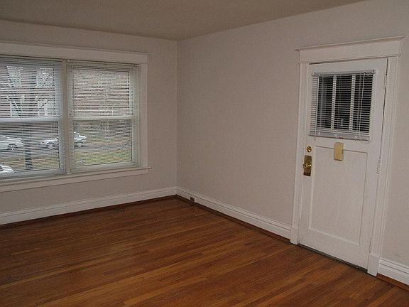 2nd image of 744 Heman Ave #1