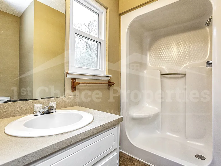 5849 Janet Dr — Photo 18