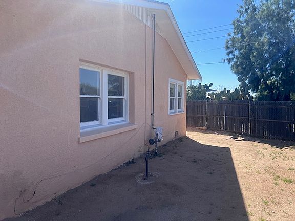 2nd image of 7365 N Wanda Vista Way