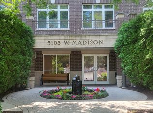 5105 Madison St UNIT 207, Skokie, IL 60077