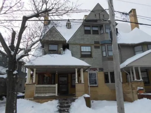 52 Whitmarsh St #A, Providence, RI 02907