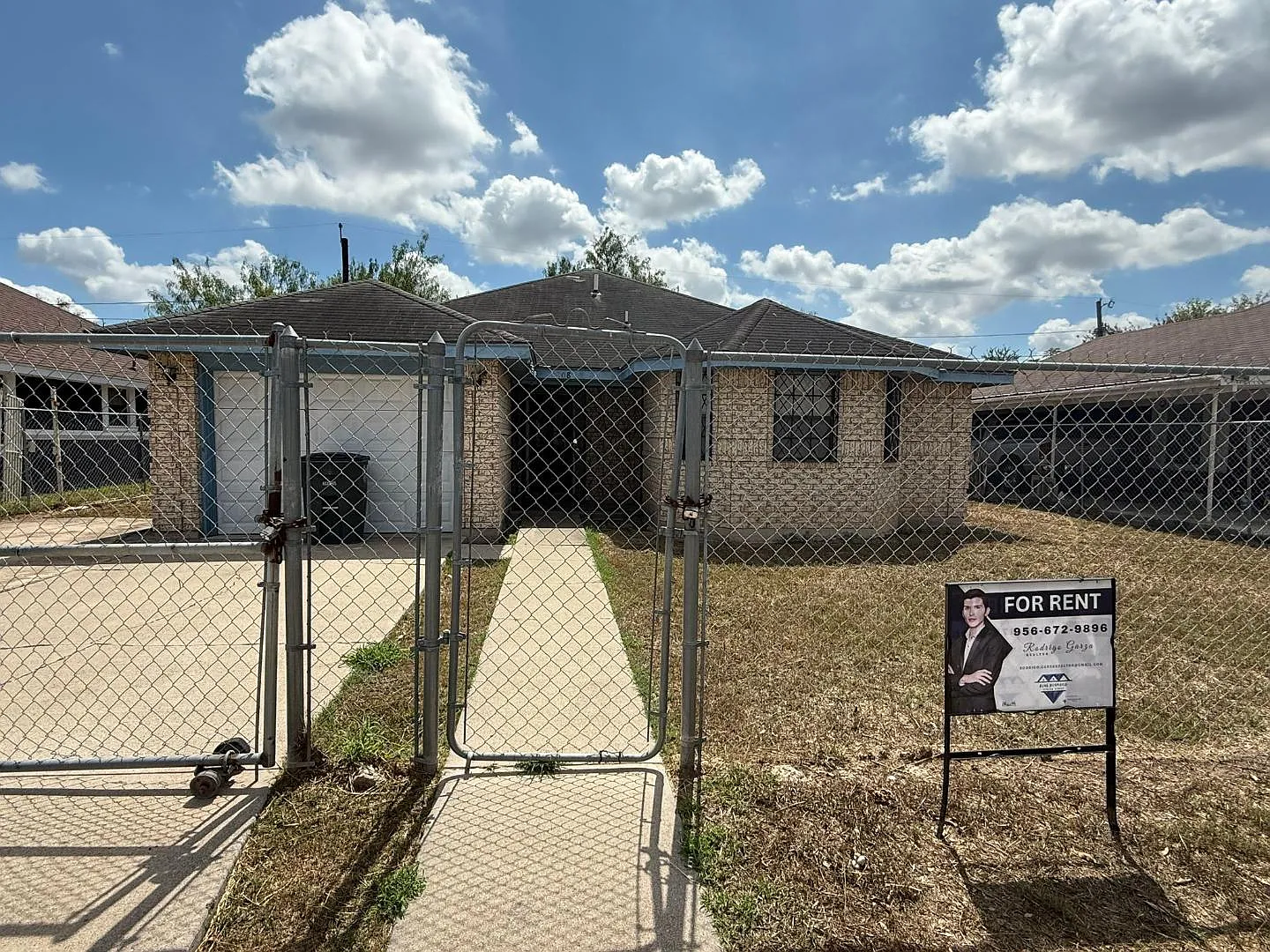 108 N Mina de Oro St — Photo 1