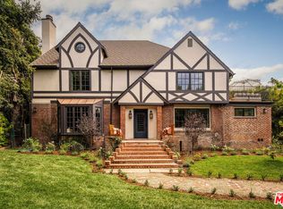 2246 N Edgemont St, Los Angeles, CA 90027