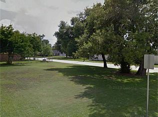 2007 W Gulf St, Baytown, TX 77520