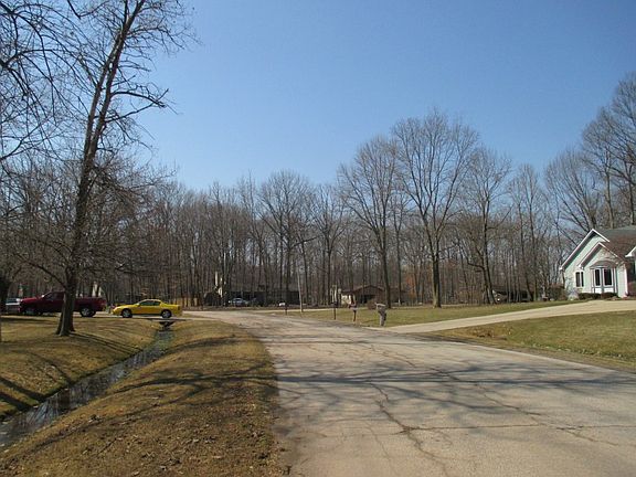 5th image of 9222 Chesterfield Dr