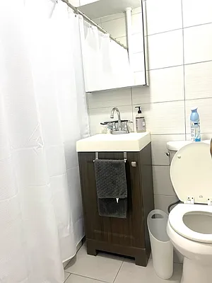 Rented by Oxford Property Group | media 8