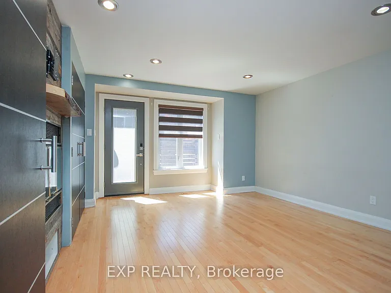 114 Sweetland Ave — Photo 10