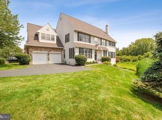 1105 Whispering Brooke Dr, Newtown Square, PA 19073