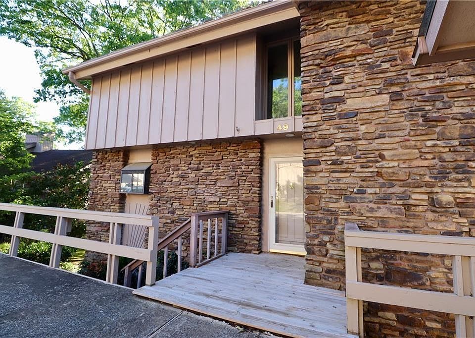 1st image of 49 Britten Cir