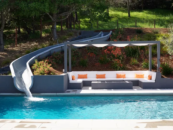 150 Main Dr, San Rafael, CA 94901