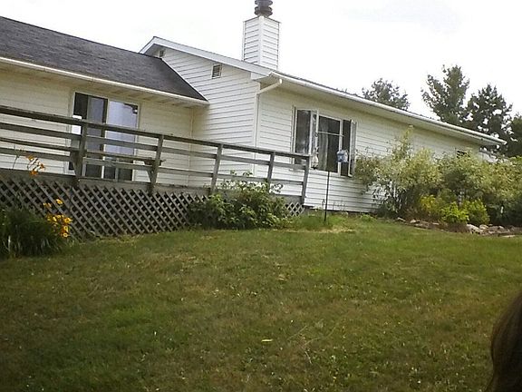 3rd image of 214631 Webertown Ave