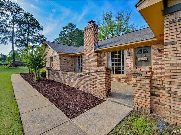 5th image of 5520 Woodberry Ln