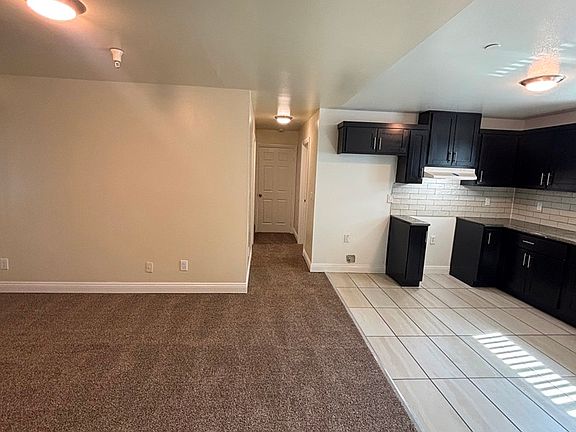 5th image of 638 W Colden Ave