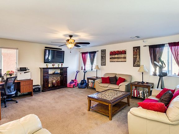 4th image of 5135 E Kittentails Dr
