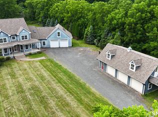 904 South Grand Street, East Granby, CT 06026