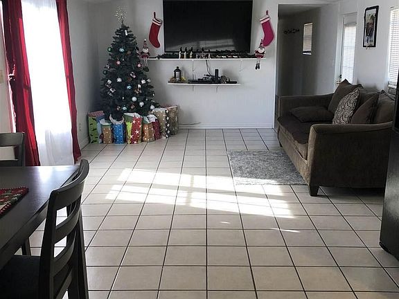 2nd image of 5383 Skyline Dr