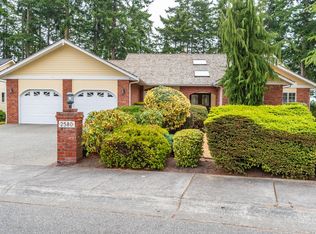 2580 SW Capital Dr, Oak Harbor, WA 98277