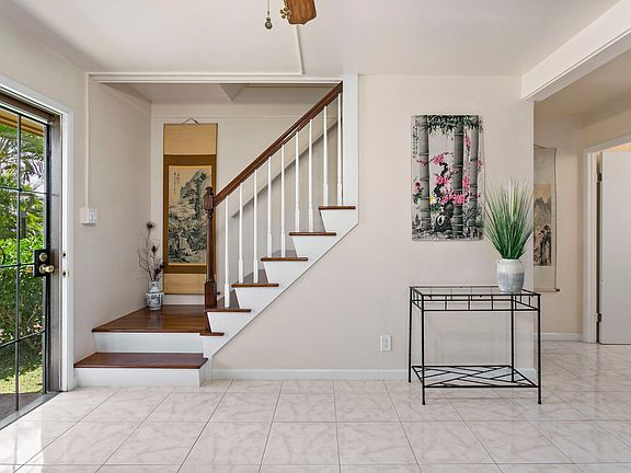 2nd image of 98-1381 Hinu Pl