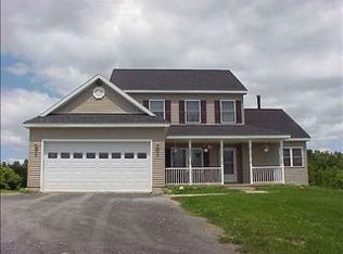 137 Calderwood Rd, Amsterdam, NY 12010