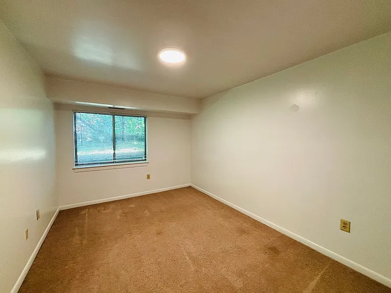207 Wharton St SE #4 — Photo 9