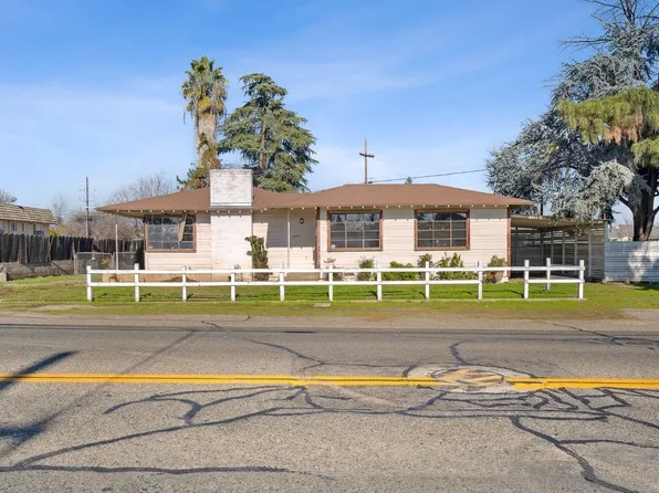 760 W Dinuba Ave, Reedley, CA 93654