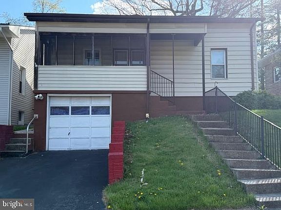 2nd image of 12105 Dandelion Ave
