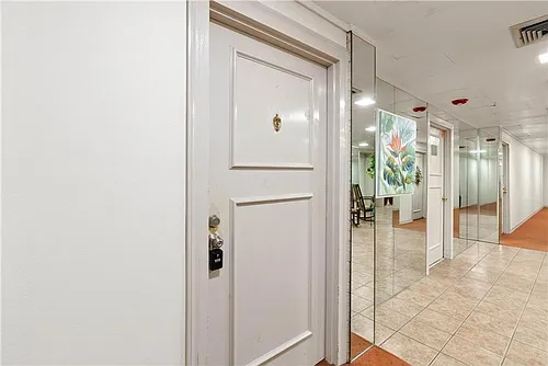 4600 Ocean Dr #906 Photo 1