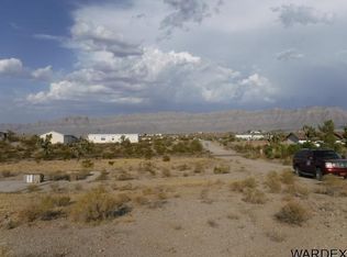775 Iceberg Canyon Dr, Meadview, AZ 86444