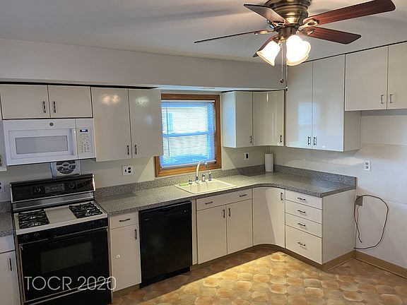 5th image of 39 Milano Ct
