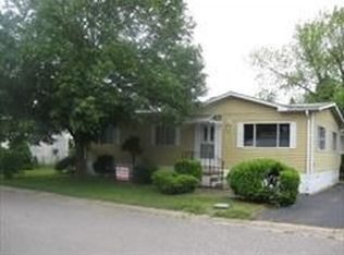 17 Chipmunk Ct, Whiting, NJ 08759