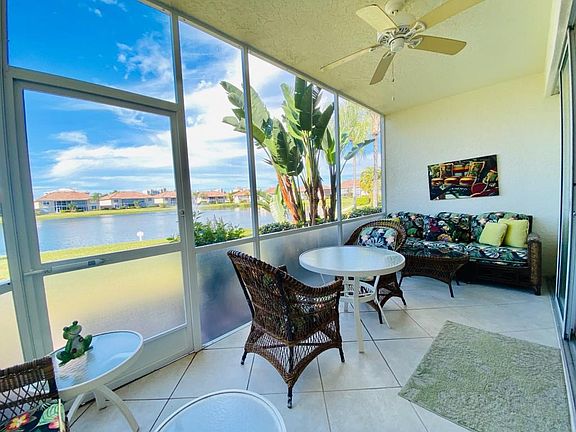 2nd image of 560 Club Marco Cir