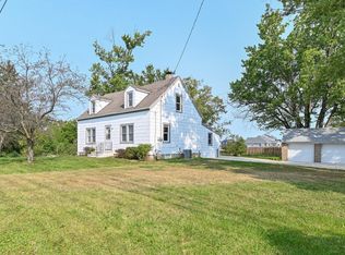 5912 Northwestern Ave, Racine, WI 53406