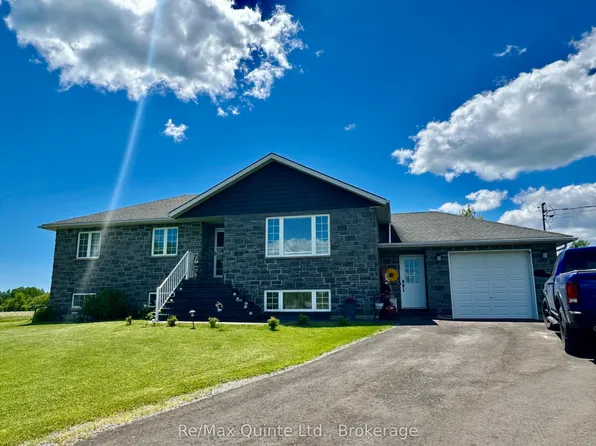 566 Huff Rd, Brighton, ON K0K 1H0